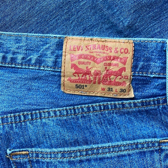 Levi’s jeans - Picture 2 of 3
